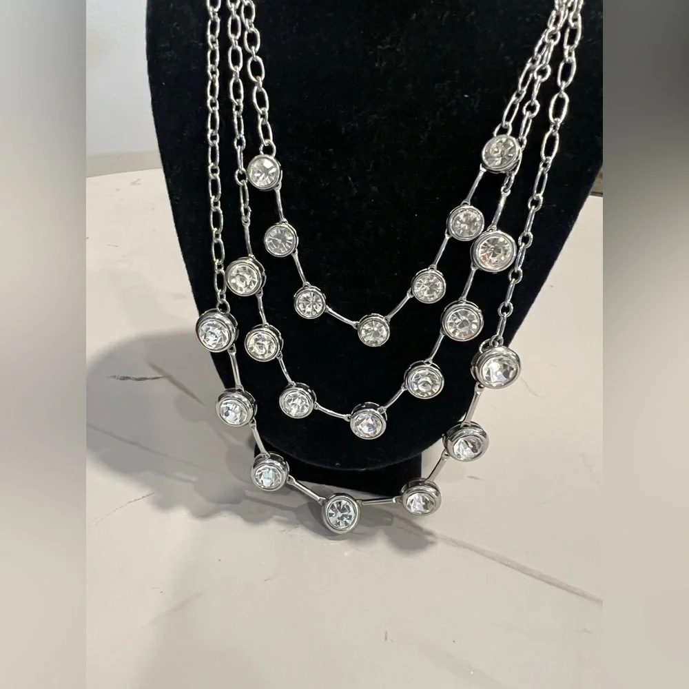 WHBM | Layered Necklace - Picture 2 of 7